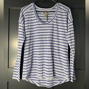 4/$16 I Jeans by Buffalo Top